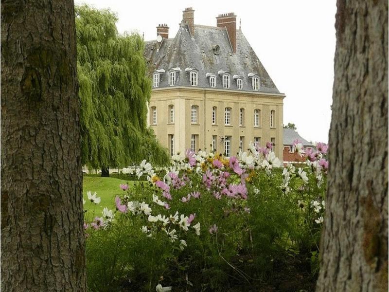 Chateau De Berticheres Chaumont-en-Vexin Dış mekan fotoğraf